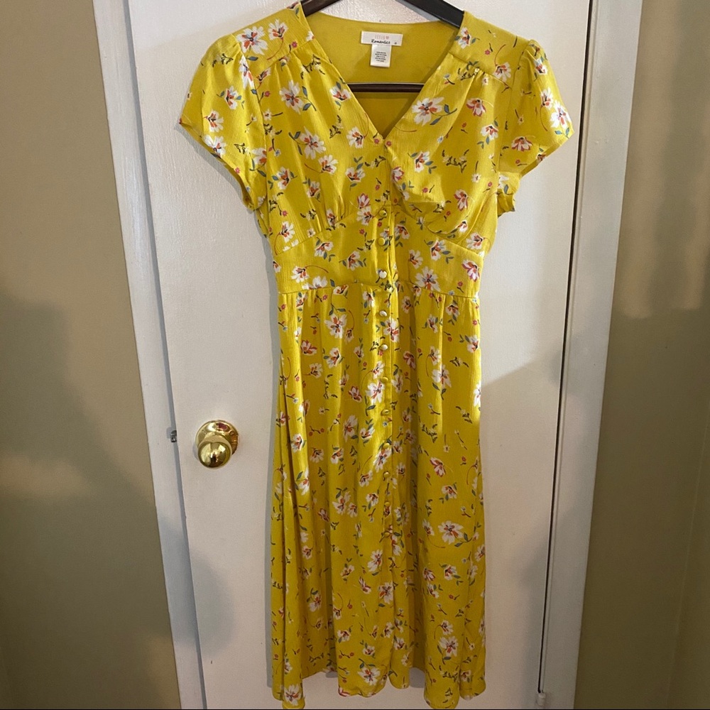 Urban Romantics Yellow Floral Dress Size S.